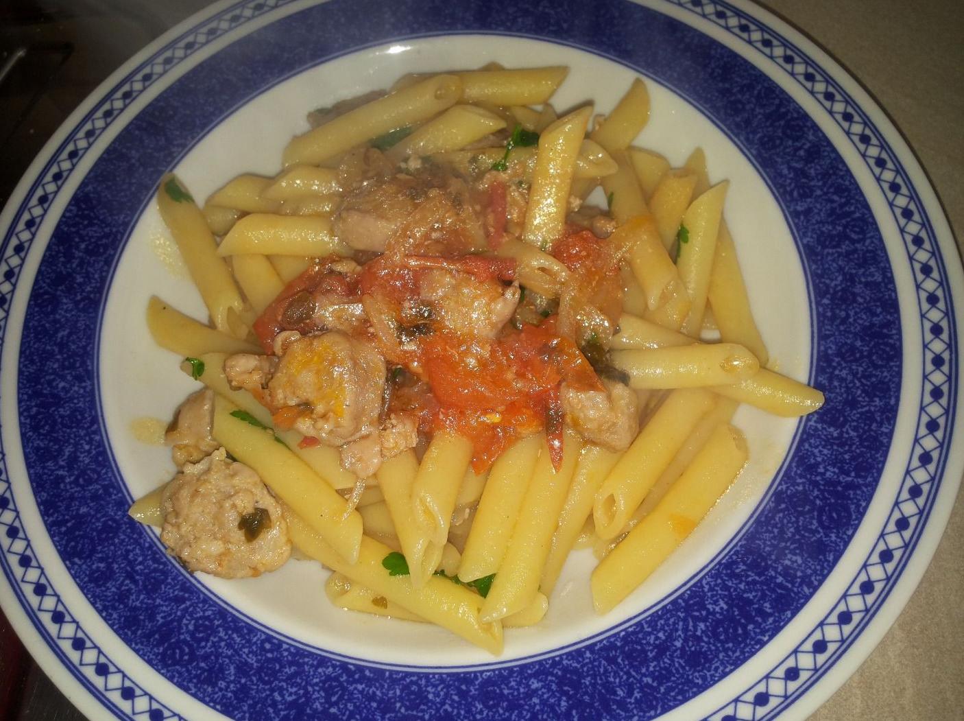 PASTA SALSICCIA E POMODORINI